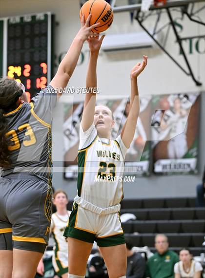 Thumbnail 3 in Francis Parker vs. San Ramon Valley (St. Mary's MLK Classic) photogallery.
