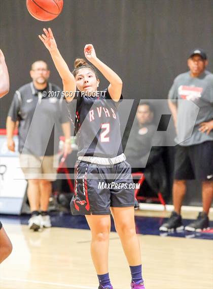 Thumbnail 3 in Great Oak vs Rancho Verde (Scrimmage) photogallery.