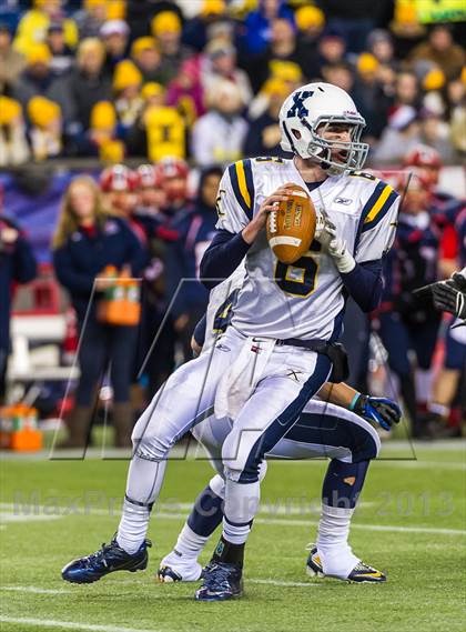 Thumbnail 1 in Xaverian Brothers vs. Central Catholic (MIAA Division 1 Final) photogallery.
