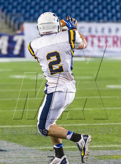 Thumbnail 2 in Xaverian Brothers vs. Central Catholic (MIAA Division 1 Final) photogallery.