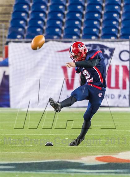 Thumbnail 3 in Xaverian Brothers vs. Central Catholic (MIAA Division 1 Final) photogallery.