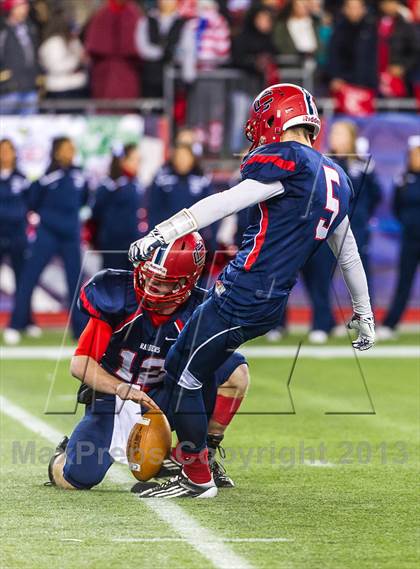 Thumbnail 2 in Xaverian Brothers vs. Central Catholic (MIAA Division 1 Final) photogallery.