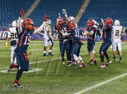 Thumbnail 3 in Xaverian Brothers vs. Central Catholic (MIAA Division 1 Final) photogallery.