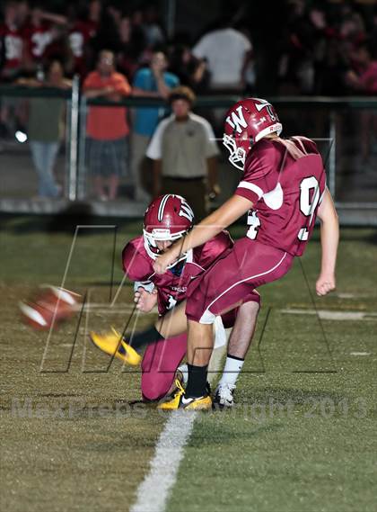 Thumbnail 2 in Whitley County vs. Morristown-Hamblen West photogallery.
