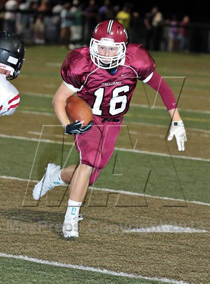 Thumbnail 2 in Whitley County vs. Morristown-Hamblen West photogallery.