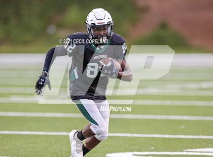 Thumbnail 1 in Lassiter @ Kennesaw Mountain photogallery.