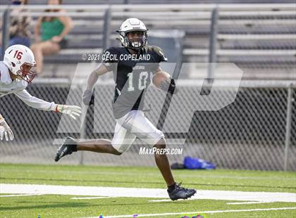 Thumbnail 1 in Lassiter @ Kennesaw Mountain photogallery.