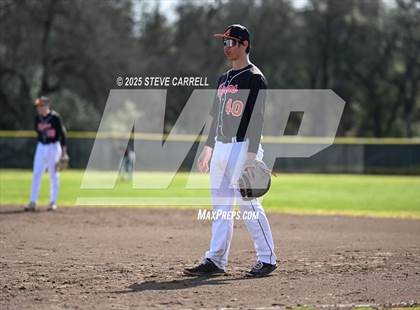 Thumbnail 1 in Arcata @ Foothill photogallery.