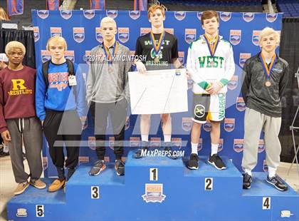 Thumbnail 3 in NCHSAA Wrestling Championships (Awards) photogallery.