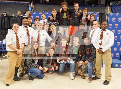 Thumbnail 3 in NCHSAA Wrestling Championships (Awards) photogallery.
