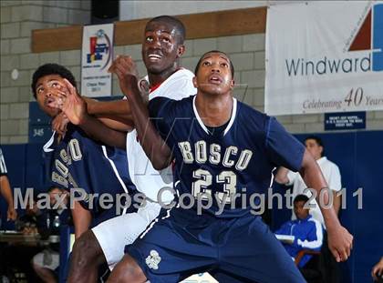 Thumbnail 1 in St. John Bosco vs. Serra (Windward Classic) photogallery.