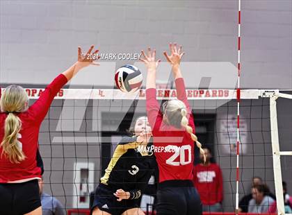 Thumbnail 1 in Crawford @ Lorena photogallery.