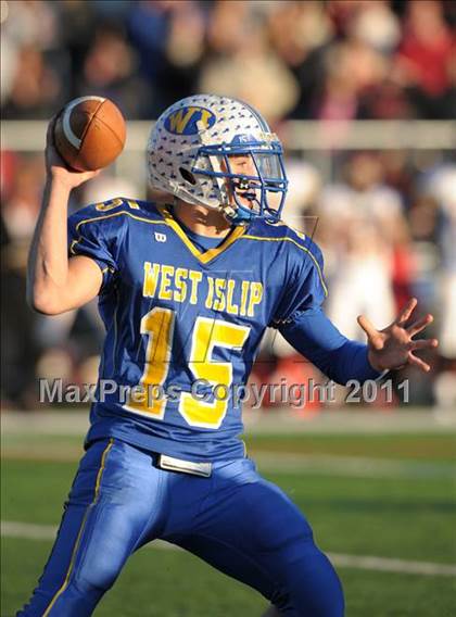 Thumbnail 1 in Sachem East @ West Islip photogallery.