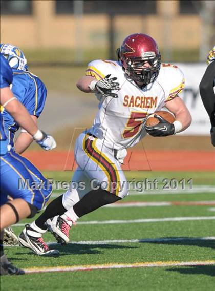 Thumbnail 1 in Sachem East @ West Islip photogallery.