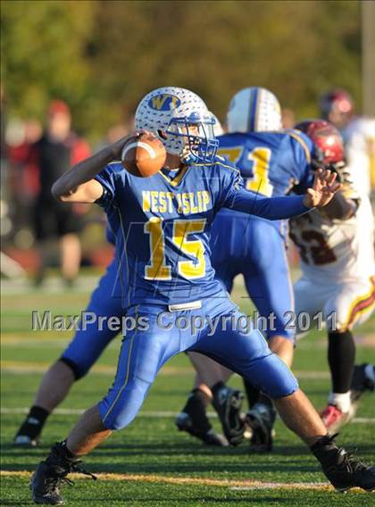 Thumbnail 1 in Sachem East @ West Islip photogallery.