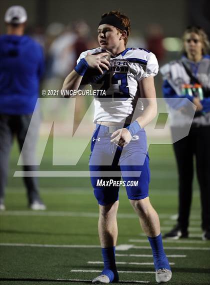 Thumbnail 3 in Georgetown @ Dripping Springs (UIL 5A Bi-District Playoff) photogallery.