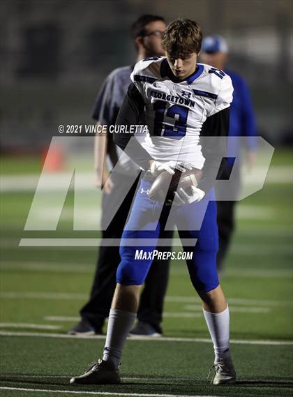 Thumbnail 1 in Georgetown @ Dripping Springs (UIL 5A Bi-District Playoff) photogallery.
