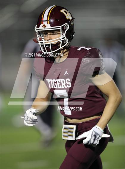Thumbnail 2 in Georgetown @ Dripping Springs (UIL 5A Bi-District Playoff) photogallery.