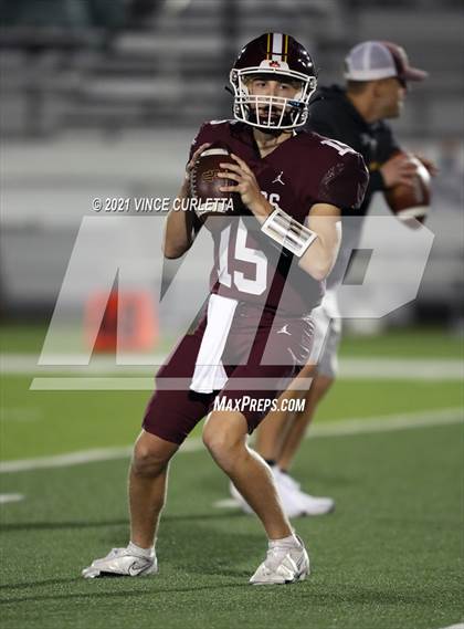 Thumbnail 2 in Georgetown @ Dripping Springs (UIL 5A Bi-District Playoff) photogallery.