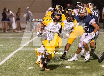 Thumbnail 3 in Brennan vs. O'Connor photogallery.