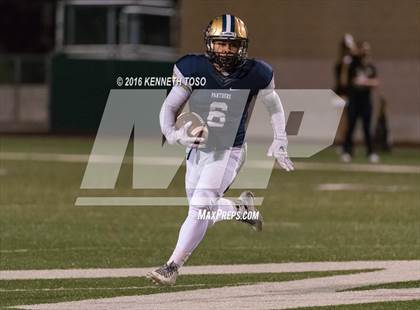 Thumbnail 1 in Brennan vs. O'Connor photogallery.