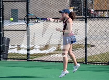 Thumbnail 3 in Columbine vs Dakota Ridge photogallery.