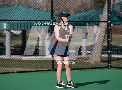 Thumbnail 2 in Columbine vs Dakota Ridge photogallery.