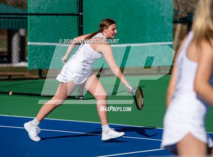 Thumbnail 3 in Columbine vs Dakota Ridge photogallery.