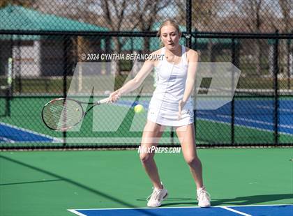 Thumbnail 1 in Columbine vs Dakota Ridge photogallery.