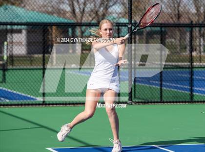 Thumbnail 3 in Columbine vs Dakota Ridge photogallery.