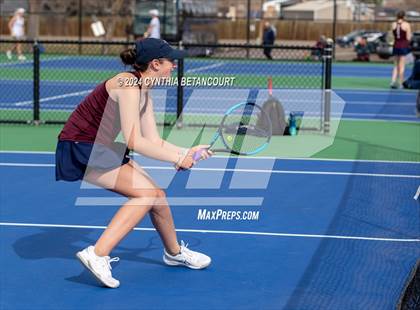 Thumbnail 3 in Columbine vs Dakota Ridge photogallery.