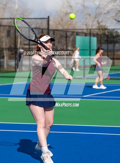 Thumbnail 3 in Columbine vs Dakota Ridge photogallery.
