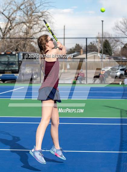 Thumbnail 2 in Columbine vs Dakota Ridge photogallery.