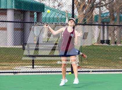 Thumbnail 2 in Columbine vs Dakota Ridge photogallery.