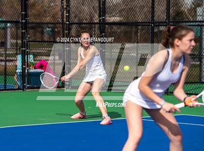 Thumbnail 2 in Columbine vs Dakota Ridge photogallery.