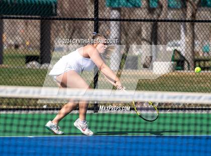 Thumbnail 1 in Columbine vs Dakota Ridge photogallery.