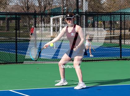 Thumbnail 3 in Columbine vs Dakota Ridge photogallery.