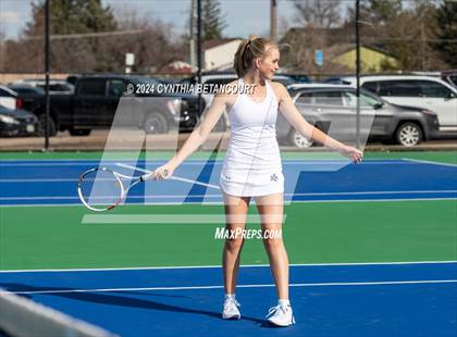 Thumbnail 2 in Columbine vs Dakota Ridge photogallery.
