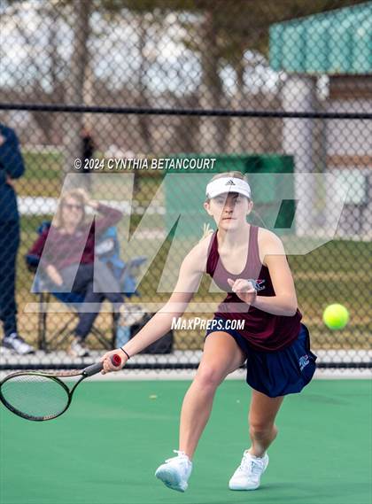 Thumbnail 2 in Columbine vs Dakota Ridge photogallery.