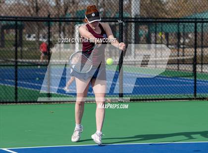 Thumbnail 3 in Columbine vs Dakota Ridge photogallery.