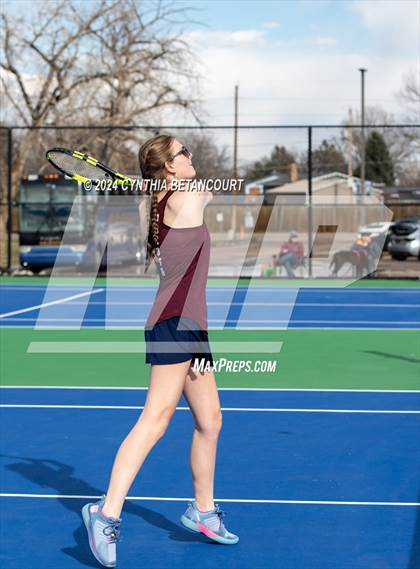 Thumbnail 1 in Columbine vs Dakota Ridge photogallery.
