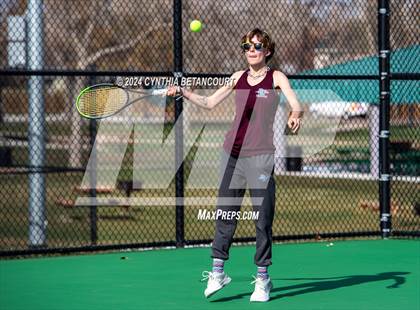 Thumbnail 3 in Columbine vs Dakota Ridge photogallery.