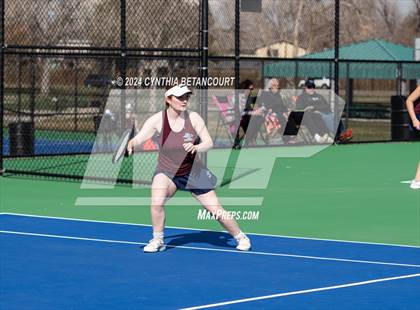 Thumbnail 1 in Columbine vs Dakota Ridge photogallery.