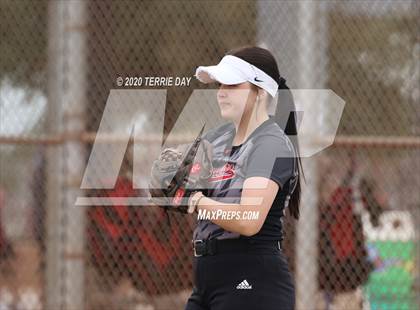 Thumbnail 2 in Sunrise Mountain vs Boulder Creek photogallery.
