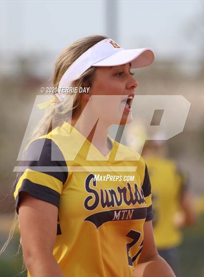 Thumbnail 3 in Sunrise Mountain vs Boulder Creek photogallery.