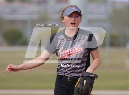 Thumbnail 2 in Sunrise Mountain vs Boulder Creek photogallery.