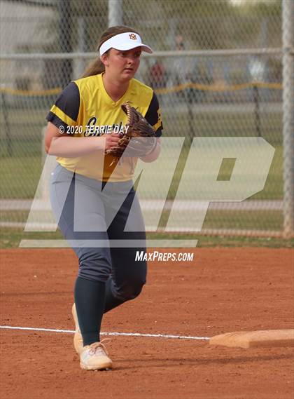 Thumbnail 1 in Sunrise Mountain vs Boulder Creek photogallery.