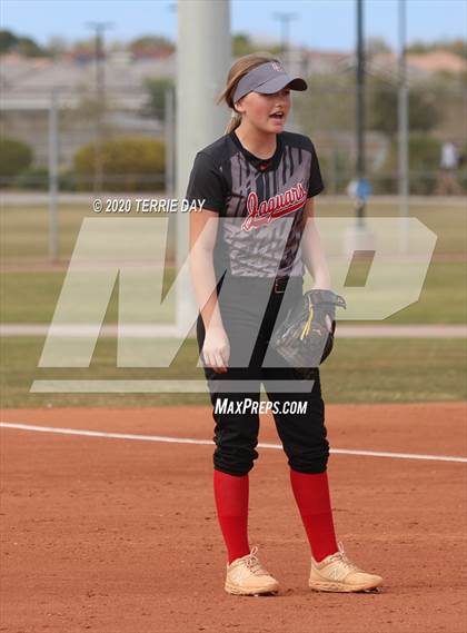 Thumbnail 3 in Sunrise Mountain vs Boulder Creek photogallery.