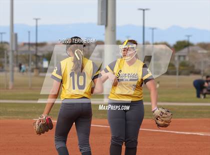 Thumbnail 3 in Sunrise Mountain vs Boulder Creek photogallery.