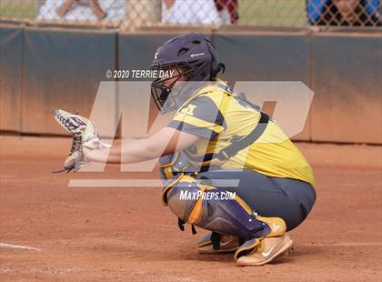 Thumbnail 2 in Sunrise Mountain vs Boulder Creek photogallery.